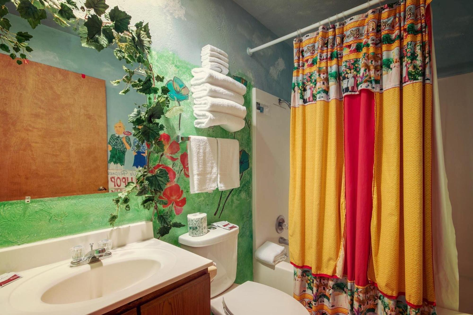 Simmer Motel Wamego Εξωτερικό φωτογραφία
